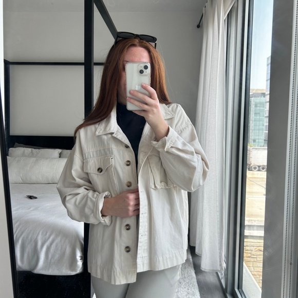 Cream jacket - Picture 2 of 6